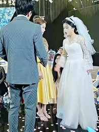 六年後，她帶五個縮小版大佬炸翻財閥集團 - Episode 28