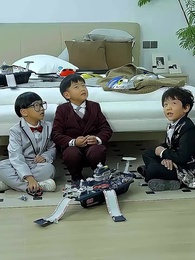 第35集 - 六年後，她帶五個縮小版大佬炸翻財閥集團