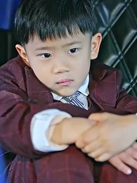 第24集 - 六年後，她帶五個縮小版大佬炸翻財閥集團