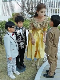 六年後，她帶五個縮小版大佬炸翻財閥集團 - Episode 36