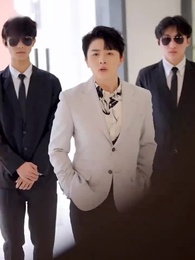 Bosan Jadi Nona Kaya, Hanya Ingin Jadi Karyawan - Episode 65