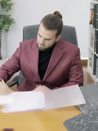 Episode 86 - Kembalinya Istri CEO yang Manis