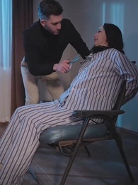 Imprisoned in a Sinful Desire - Episode 54