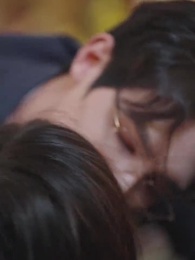 Episode 30 - [Dubbed] The President's Guileful Girl