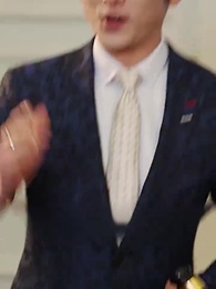 Tập 87 - Sếp Bùi Lúc Nào Cũng Muốn Dựa Hơi Con Trai