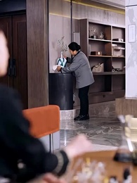 Who's Laughing Now? - Episode 24