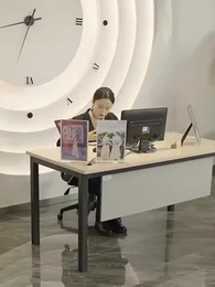 Episode 80 - Die CEO als Putzfrau getarnt