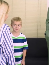 五年ぶりの妻が子連れ - Episode 83