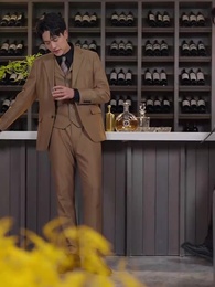 Episode 55 - Runaway Mom, Crazy CEO