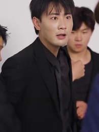 World Currency Devaluation: Pursued by a Famous Actress - Episode 81