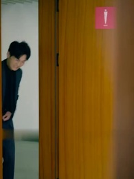 عاملة النظافة هي الرئيسة التنفيذية - Episode 4