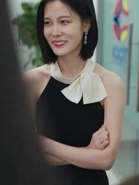 عاملة التنظيف هي الرئيسة التنفيذية - Episode 10