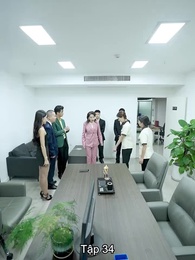 Tập 34 - Nữ Chủ Tịch Giả Làm Tạp Vụ