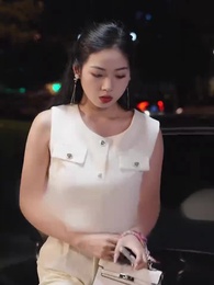 بعد الطلاق، أصبحت حفيدة أغنى رجل - Episode 24