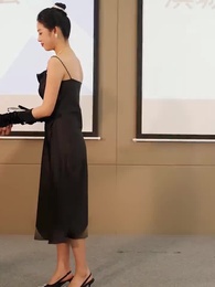 بعد الطلاق، أصبحت حفيدة أغنى رجل - Episode 93