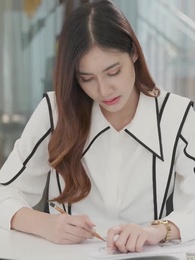 ตอนที่ 36 - หนี้แค้นปมเสน่หา