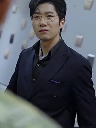 Episode 35 - The President's Mystery Lover