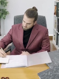 الحلقة 86 - عودة زوجة الرئيس التنفيذي الجميلة