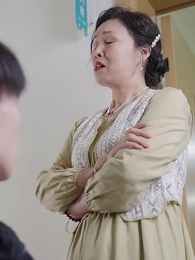 成了總裁暗戀的那個她 - Episode 32