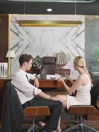 Episodio 54 - De Limpiadora a Directora Ejecutiva