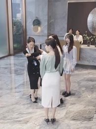 大富豪との電撃結婚 - Episode 36