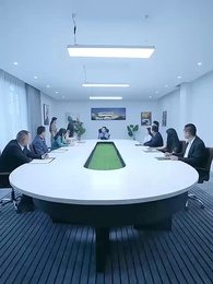 Nyonya Bos yang Obsesif dan Dingin - Episode 33