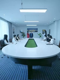 Nyonya Bos yang Obsesif dan Dingin - Episode 17