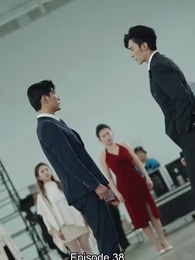 Episode 38 - From Divorce to Stardom: A Diva's Rebirth