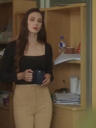 Devious mistress of a hot boss - Episode 47