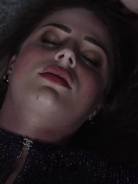 Divórcio para Ser a Herdeira - Episode 65