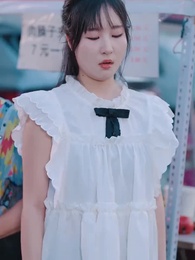 擺攤十年，我竟是千金大小姐 - Episode 29