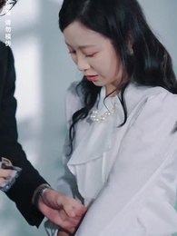 擺攤十年，我竟是千金大小姐 - Episode 35