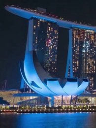 擺攤十年，我竟是千金大小姐 - Episode 48