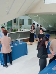 Episode 75 - The Rebellious Housewife: Be Her Own Master