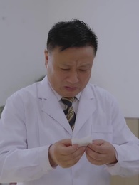 Menantu Dokter Naga - Episode 65