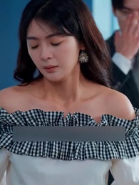 Episode 32 - The Rebellious Housewife: Be Her Own Master