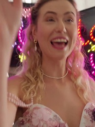 Episode 38 - The Secretary Who Obsessed the CEO