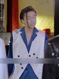 Shattering the Spotlight - Episode 27