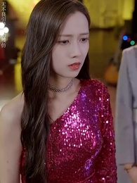 Episode 34 - Shattering the Spotlight