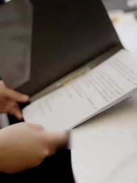 Phu Nhân, Sếp Lại Trốn Mất Rồi! - Episode 17