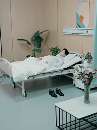 Episode 76 - Upside Down: His Familiar Stranger