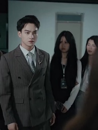 Upside Down: His Familiar Stranger - Episode 14