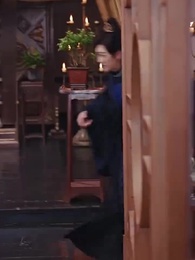 Strategi sang Ratu - Episode 49