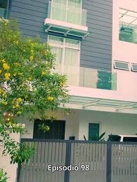 Épisode 98 - Retour de la Charmante Épouse du PDG