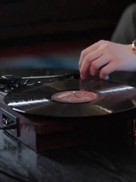 Cinta Tanpa Suara - Episode 38