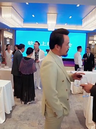 Episode 34 - Fire the Hidden Madam CEO