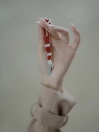 ทั้งโลกต่างจับจ้องมาที่เธอ - Episode 48