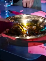 ตอนที่ 11 - เงินแก้ปัญหาแต่งภรรยาฟ้าแลบ