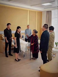 第38集 - 魔幻手機之未來商店