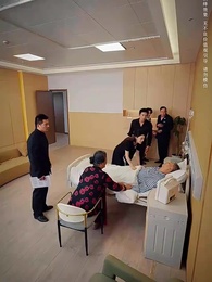 第44集 - 魔幻手機之未來商店